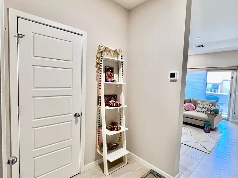 2145 W Harmont Dr — Photo 3