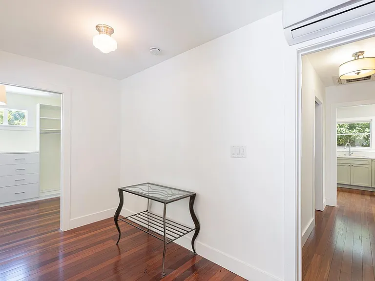 1317 C St — Photo 32