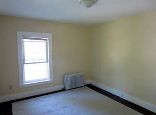 268 Main St, Easthampton, MA 01027