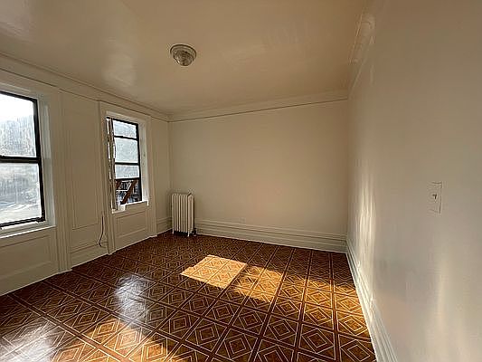 1st image of 580 Academy St #24