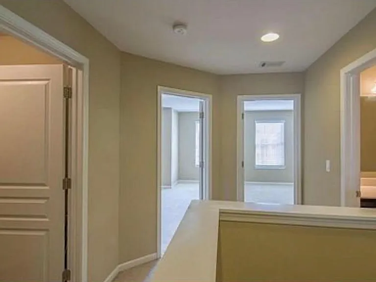 2161 Crestridge Trl NE — Photo 4