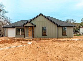 1421 Meander Rd, Granbury, TX 76049