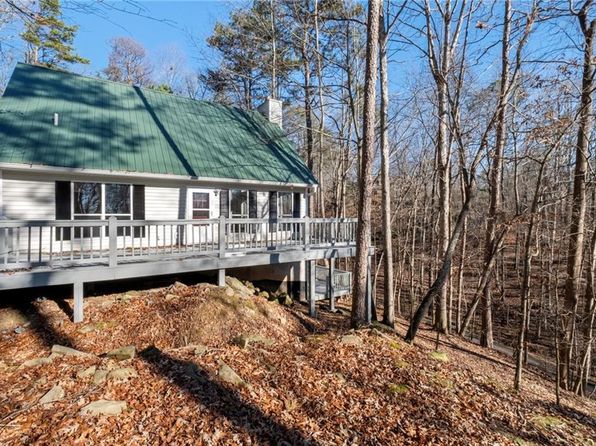 129 Jump St, Talking Rock, GA 30175