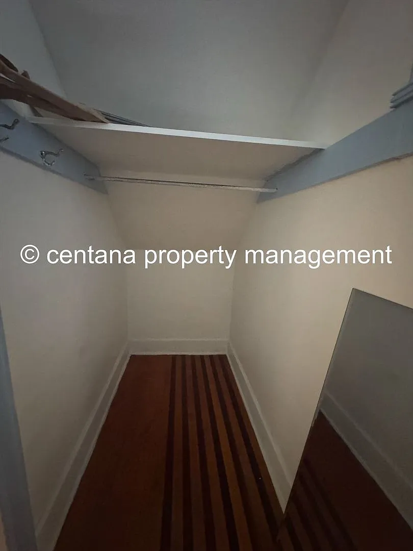 301 W Park — Photo 4