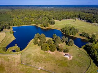 4 Martin Kings Rd, Charlottesville, VA 22902