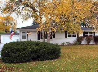 8567 N 57th St, Brown Deer, WI 53223