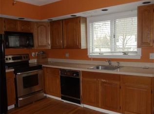 28 Greendale Ave #2, Needham, MA 02494