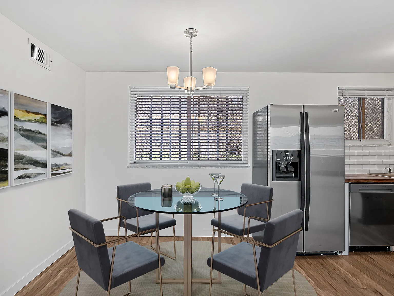 2 bed, 900 sqft, $1,045 — Photo 4