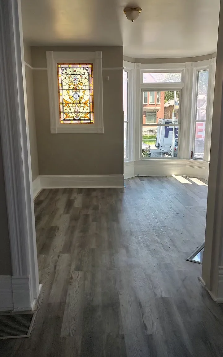 3 bed, 1700 sqft, $2,500 — Photo 3