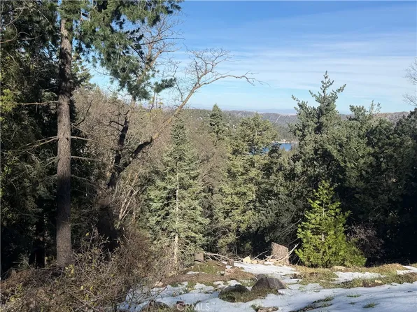 24989 Highland Dr #3, Crestline, CA 92325