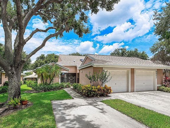 3rd image of 8271 SUN LAKE Drive