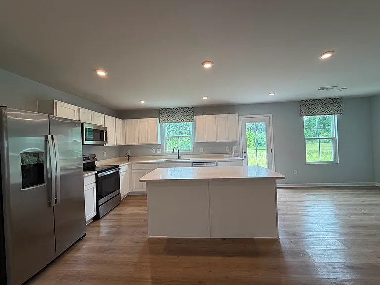 205 Tormore Dr #1 — Photo 4