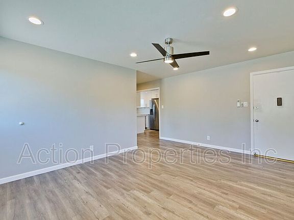 2nd image of 702 Fremont St APT 2
