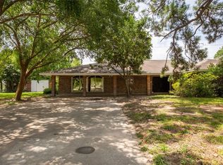 8801 Friendship Rd, Houston, TX 77080