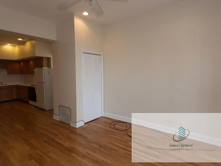 1411 W Erie St #3F — Photo 16