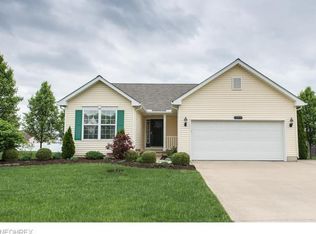 5177 Weatherstone Dr, North Ridgeville, OH 44039