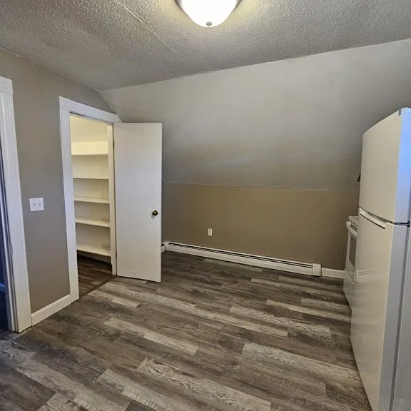 415 Park Ave #3 — Photo 3