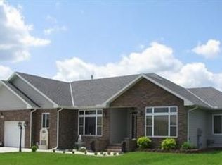 3633 Marco Ct, Emporia, KS 66801