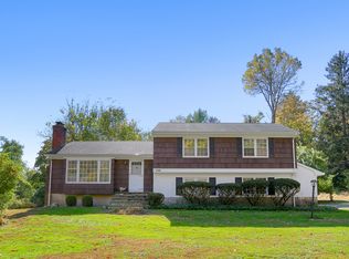 506 Roxbury Rd, Stamford, CT 06902