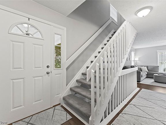 3rd image of 838 Overlook Ridge Dr #838