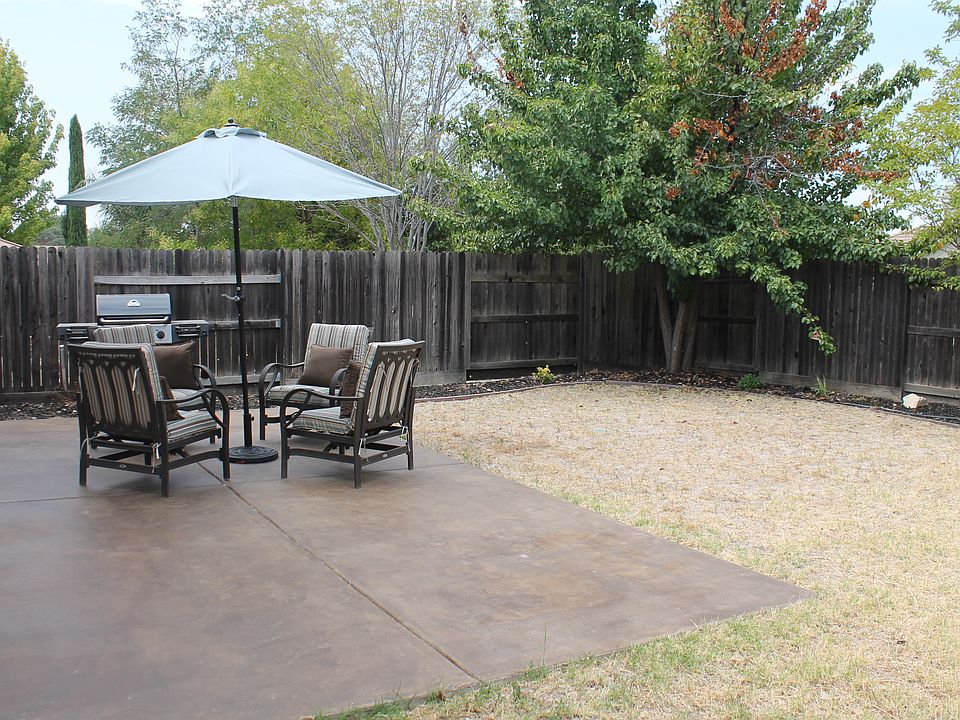 1st image of 412 China Rose Ct