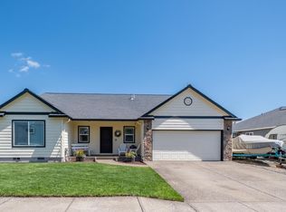 751 S 5th St, Jefferson, OR 97352