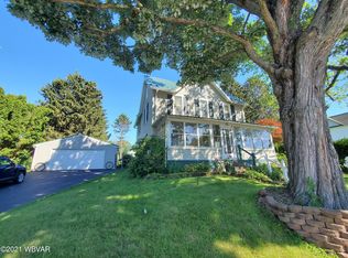 220 Fairview St, Jersey Shore, PA 17740