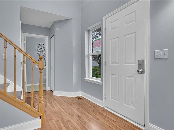 5th image of 1449 Meadowsedge Ln #1449