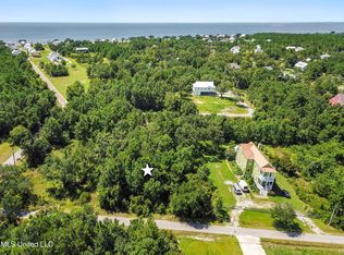 303 Roberts St, Waveland, MS 39576