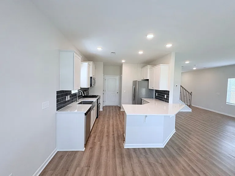 101 Brown Cir — Photo 9