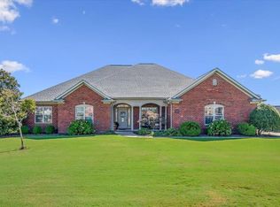 1457 Highland Dr, Dyersburg, TN 38024