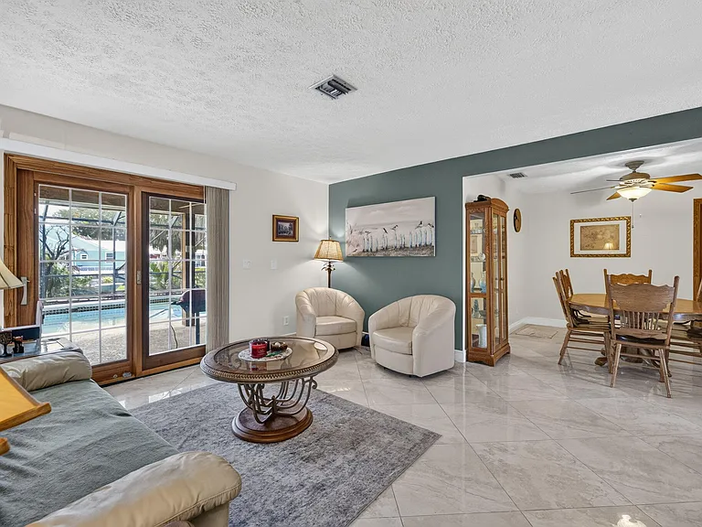 1362 SW Knollwood Dr — Photo 38
