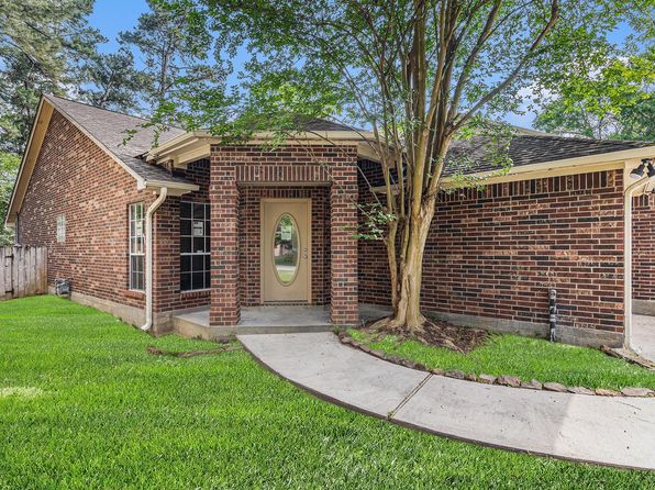 1734 Hazelwood St, Conroe, TX 77301