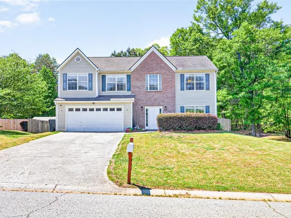 1209 Mystic Dr, Loganville, GA 30052