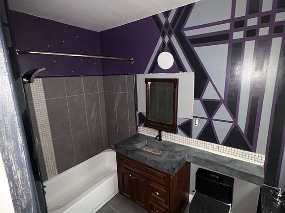 5th image of 3241 W Liberty Ave APT 2