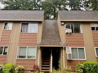 16837 SE Powell Blvd, Portland, OR 97236