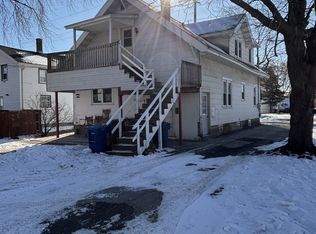 844 3rd St #1/2, Menasha, WI 54952