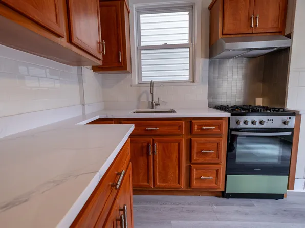 6 Apollo Street image 4 of 38