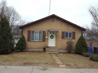 42 Charles St, Cranston, RI 02920