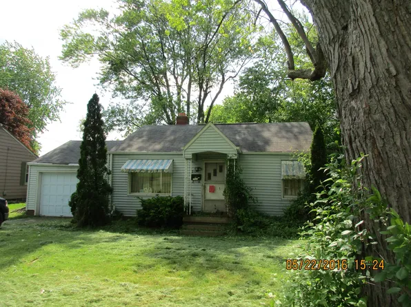 215 Leonard Ave NW, Massillon, OH 44646