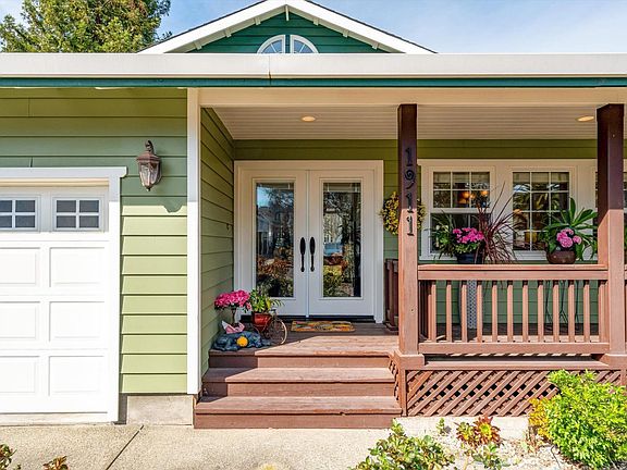 4th image of 1911 Emerald Drive