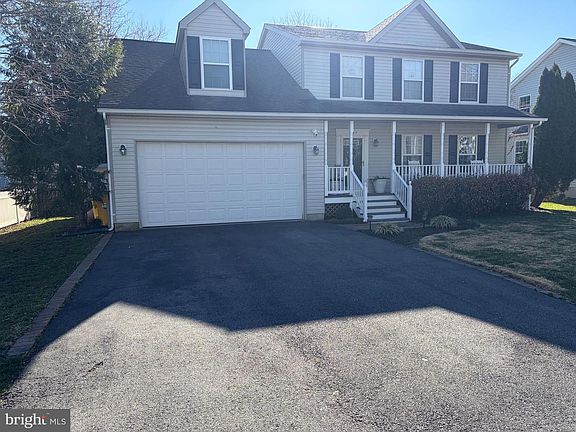 2nd image of 1545 Wakefield Rd