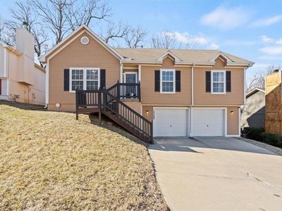 12508 Fountain Lake Dr, Grandview, MO, 64030