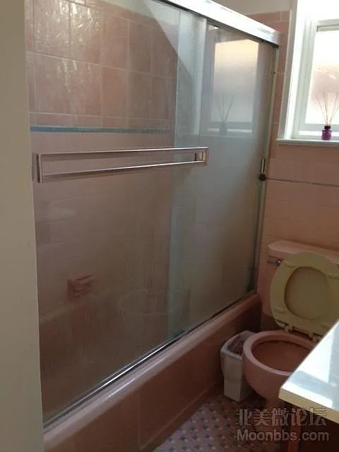 1 bed, 1.5 bath, 130 sqft, $945 — Photo 3