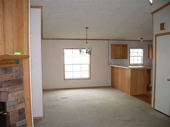 3rd image of 2252 County Road 302