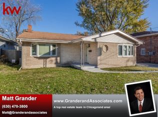 729 N May St, Aurora, IL 60506