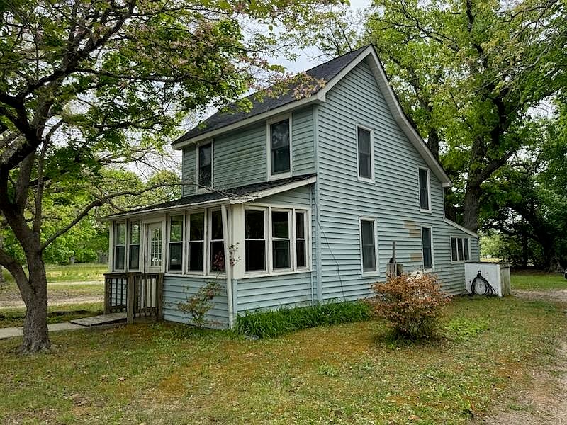 1st image of 133 Hands Mill Rd
