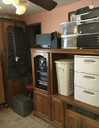2nd image of 10375 NE 1301 Pvt Rd