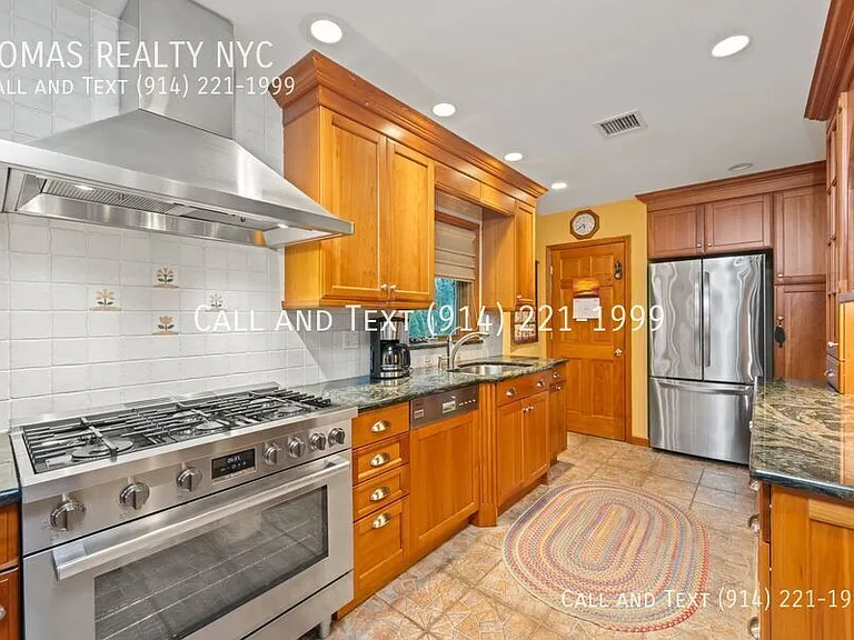 43 Barton Ave — Photo 4