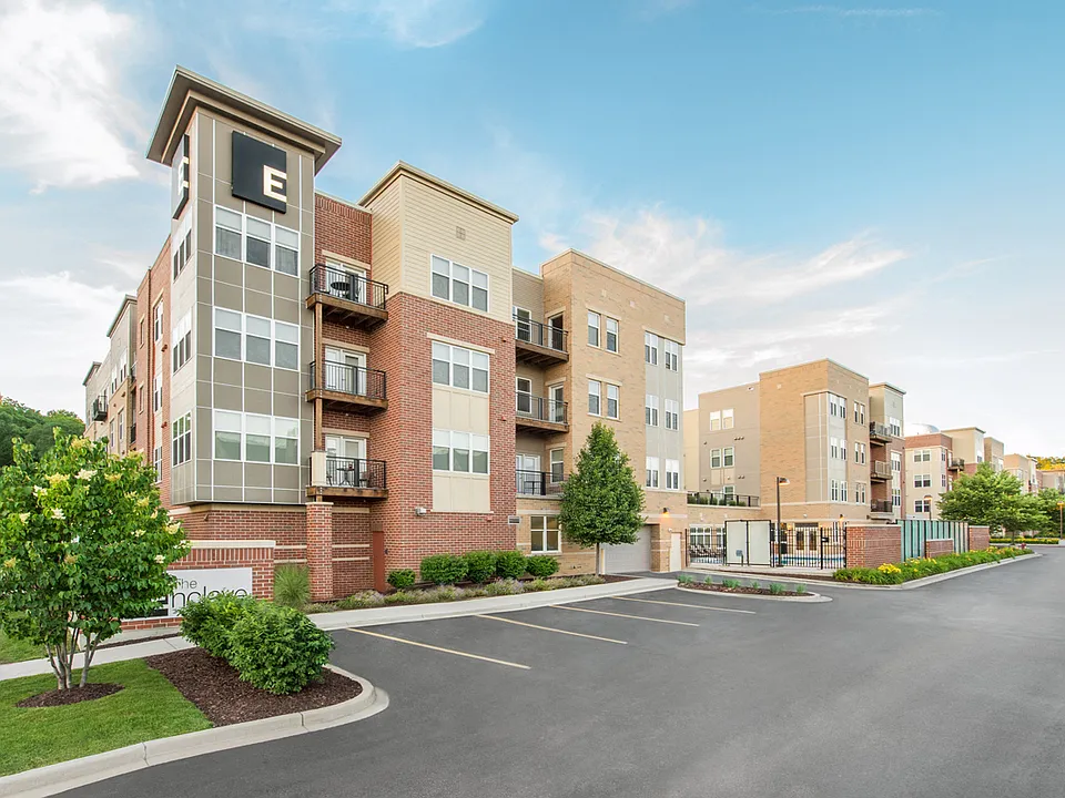 The Enclave Luxury Apartments